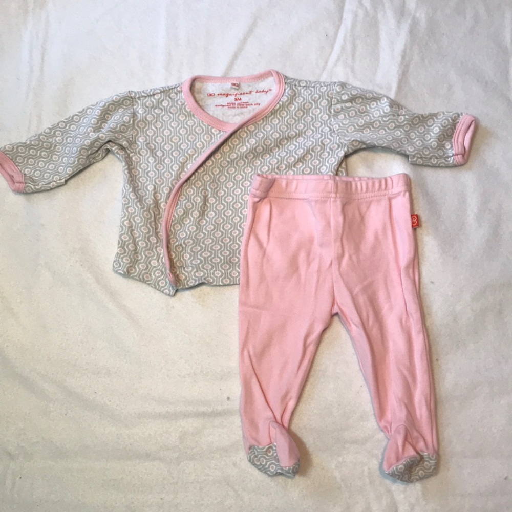 Magnificent Baby Girl 2 Piece Footies Pjs 3 Month